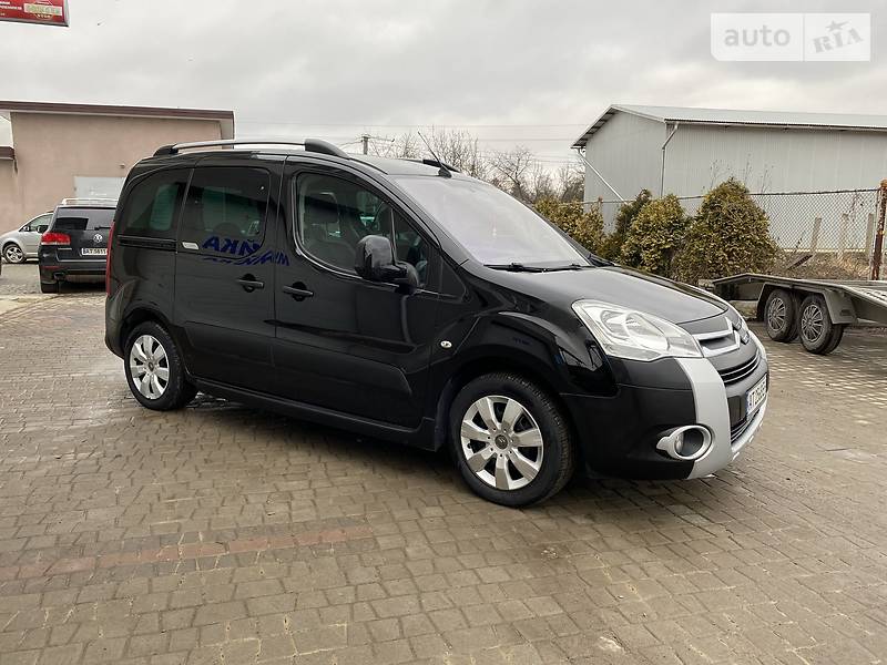 Універсал Citroen Berlingo 2010 в Коломиї