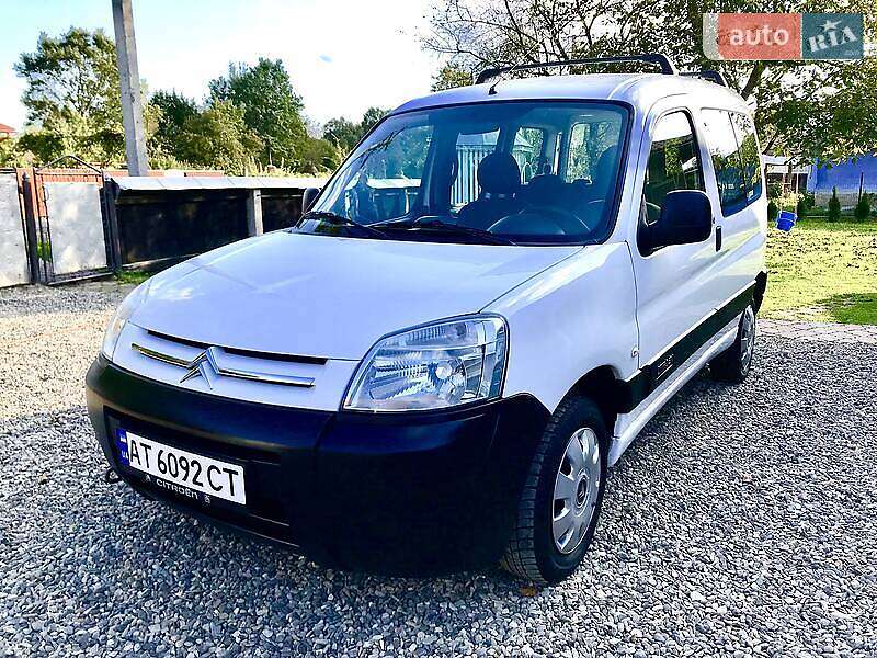 Универсал Citroen Berlingo 2010 в Львове