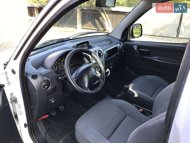 Универсал Citroen Berlingo 2010 в Львове