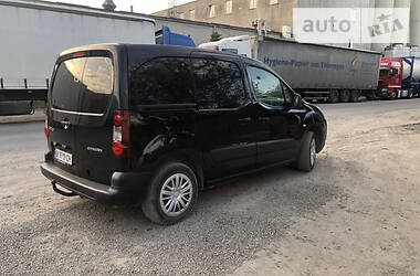 Вантажопасажирський фургон Citroen Berlingo 2013 в Радомишлі