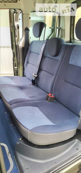 Вантажопасажирський фургон Citroen Berlingo 2005 в Коломиї