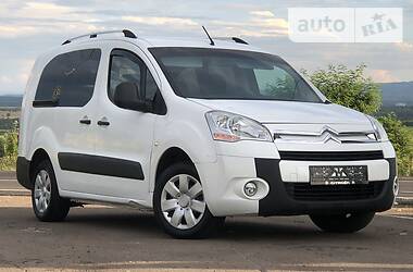 Вантажопасажирський фургон Citroen Berlingo 2011 в Дрогобичі