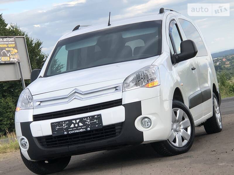 Вантажопасажирський фургон Citroen Berlingo 2011 в Дрогобичі