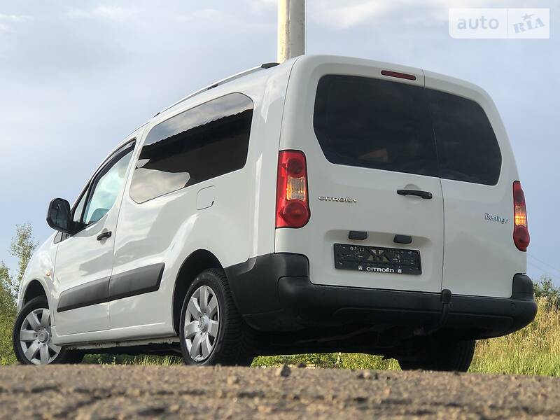Вантажопасажирський фургон Citroen Berlingo 2011 в Дрогобичі