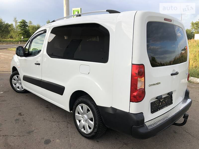 Вантажопасажирський фургон Citroen Berlingo 2011 в Дрогобичі