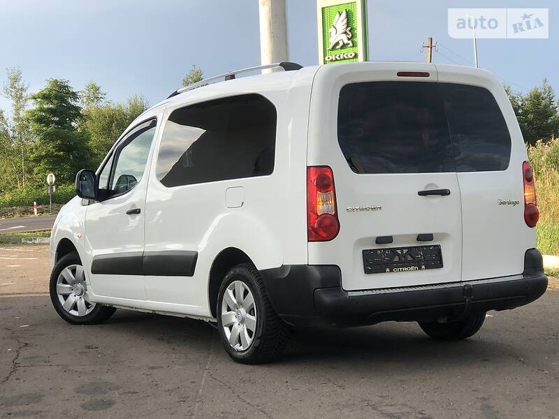 Вантажопасажирський фургон Citroen Berlingo 2011 в Дрогобичі