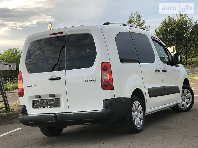 Вантажопасажирський фургон Citroen Berlingo 2011 в Дрогобичі