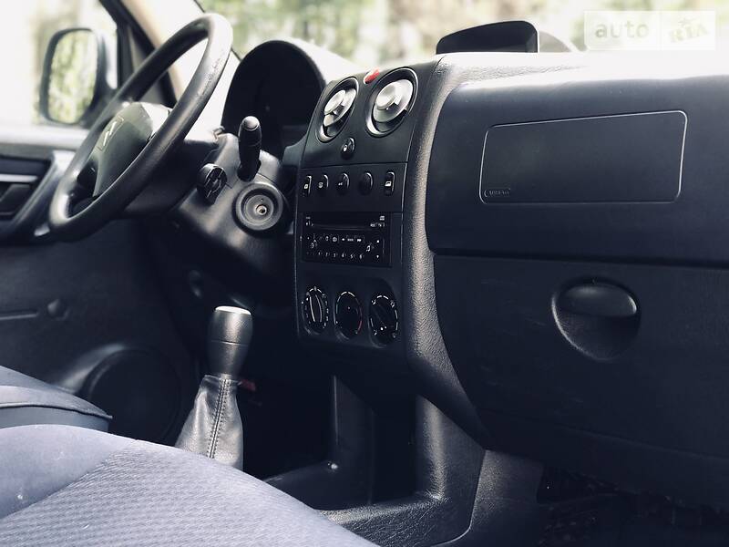 Мінівен Citroen Berlingo 2006 в Чернівцях