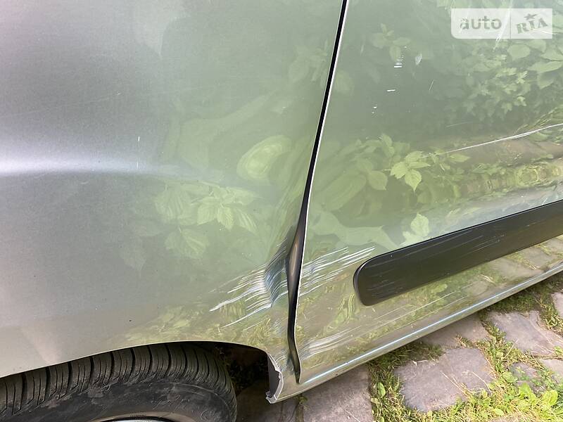 Вантажопасажирський фургон Citroen Berlingo 2014 в Ужгороді фото 12 Вантажопасажирський фургон Citroen Berlingo 2014 в Ужгороді