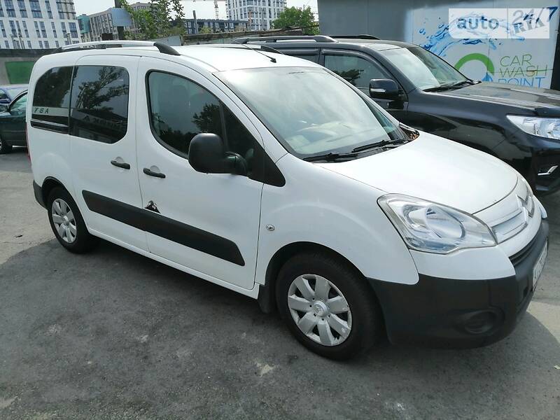 Минивэн Citroen Berlingo 2012 в Киеве