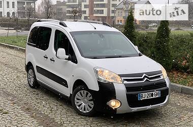 Грузопассажирский фургон Citroen Berlingo 2011 в Львове