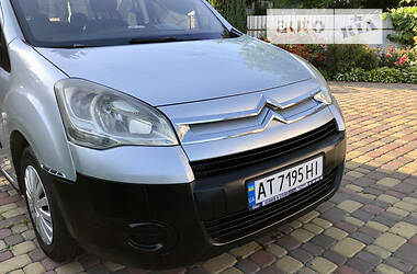 Універсал Citroen Berlingo 2009 в Чернівцях