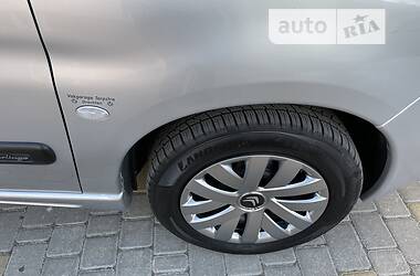 Універсал Citroen Berlingo 2004 в 