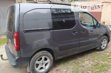 Вантажопасажирський фургон Citroen Berlingo 2013 в Хмельницькому
