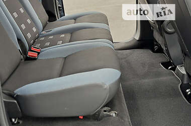 Минивэн Citroen Berlingo 2010 в 