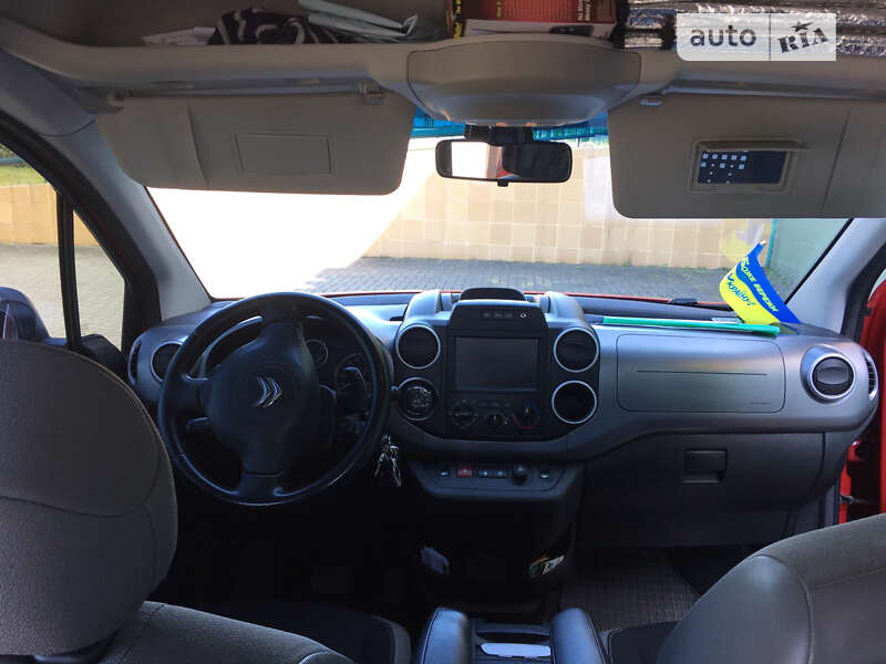 Минивэн Citroen Berlingo 2015 в Ужгороде