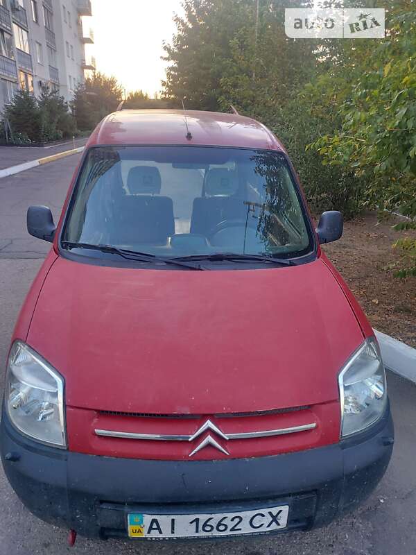 Грузовой фургон Citroen Berlingo 2004 в Николаеве