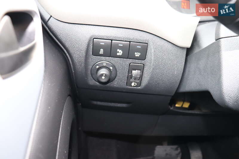 Минивэн Citroen Berlingo 2014 в Киеве