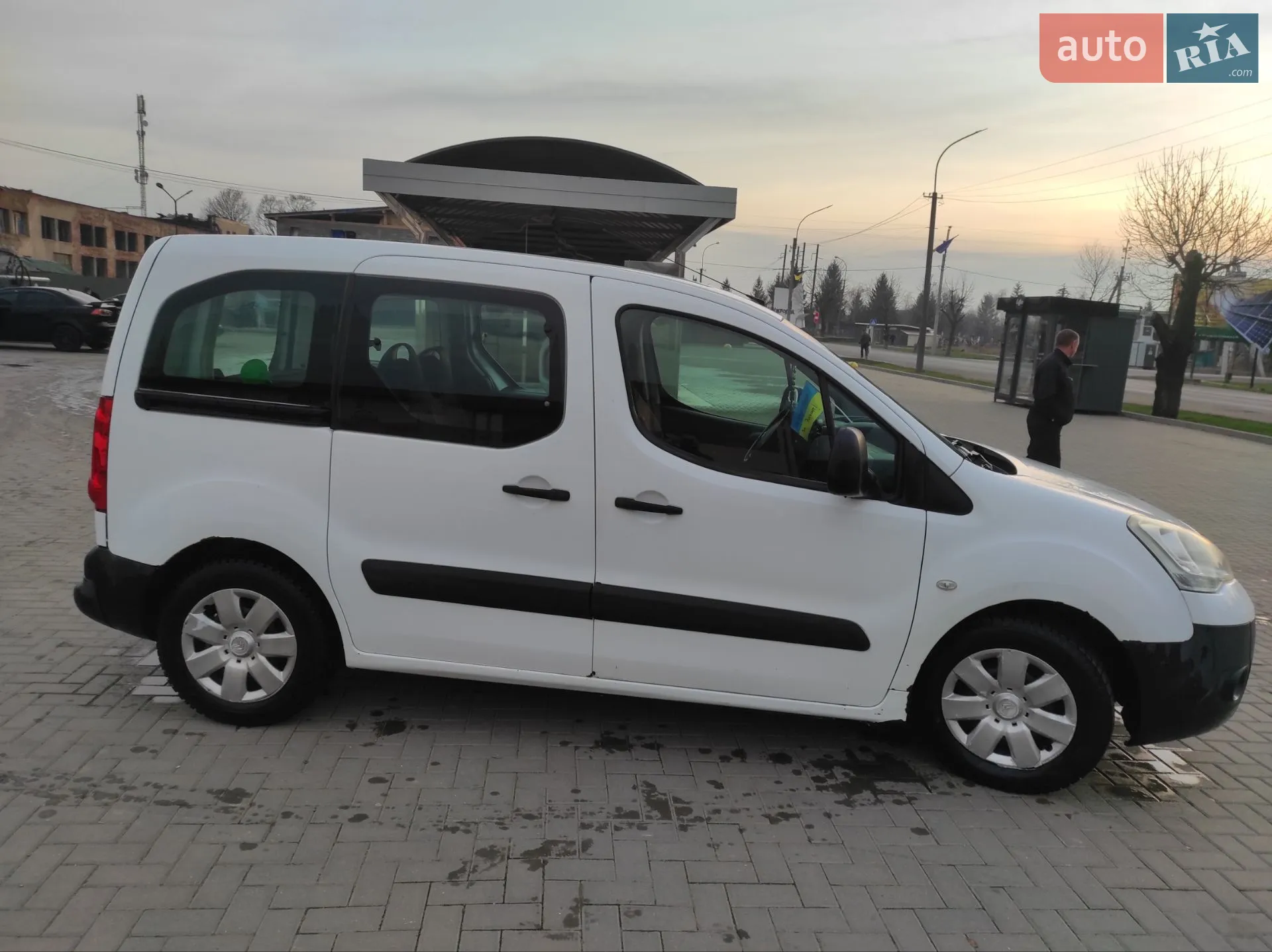 2011 Citroen Berlingo - мініатюра 20