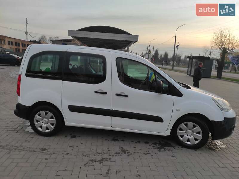 Мінівен Citroen Berlingo 2011 в Ужгороді