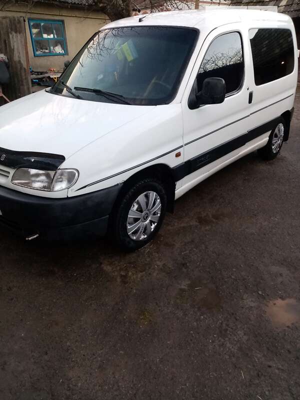 Мінівен Citroen Berlingo 1999 в Шумську