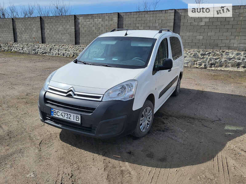 Минивэн Citroen Berlingo 2015 в Сарнах