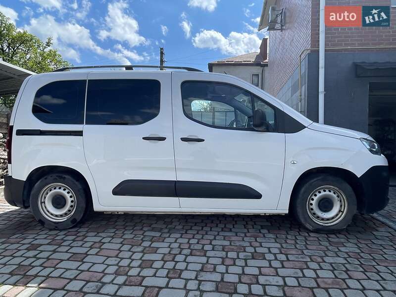 Мінівен Citroen Berlingo 2018 в Тернополі