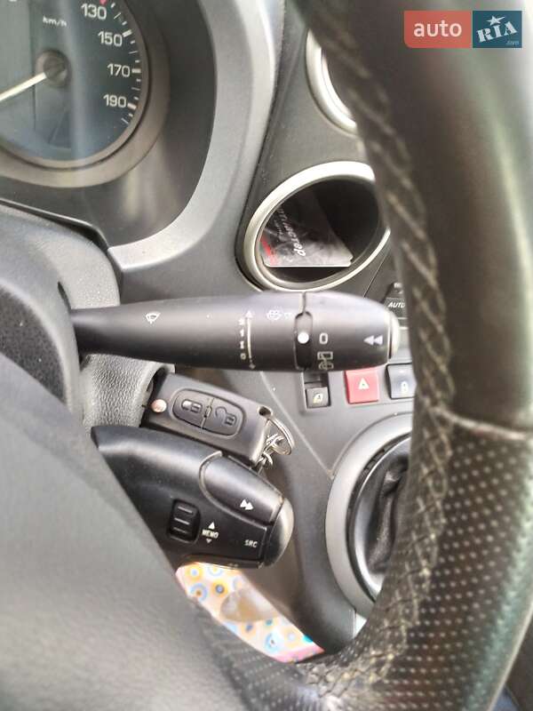 Минивэн Citroen Berlingo 2011 в Киеве