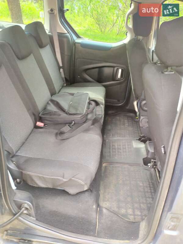 Минивэн Citroen Berlingo 2011 в Киеве