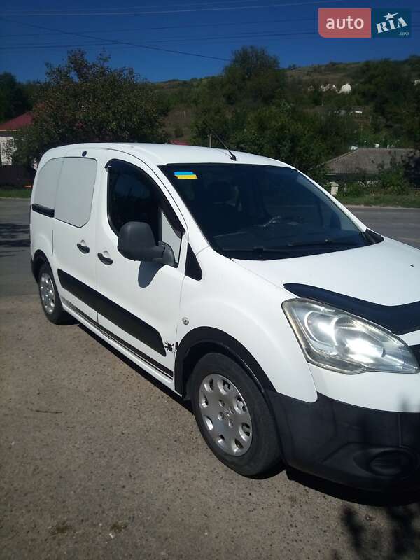 Минивэн Citroen Berlingo 2009 в 