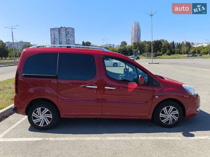 Минивэн Citroen Berlingo 2014 в Киеве