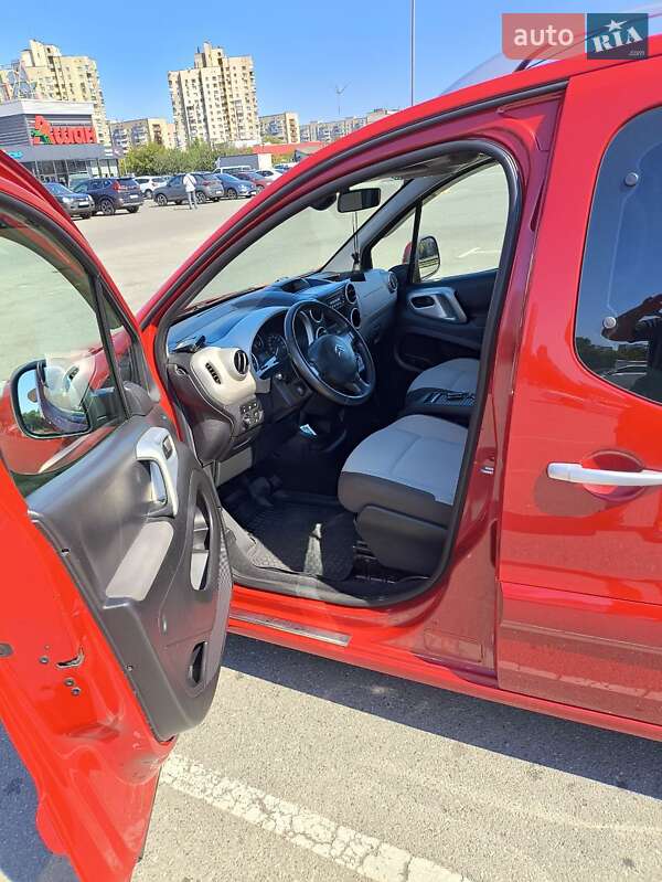 Минивэн Citroen Berlingo 2014 в Киеве