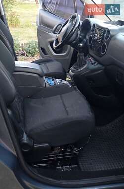 Минивэн Citroen Berlingo 2011 в 