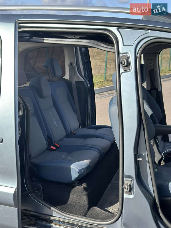 Минивэн Citroen Berlingo 2009 в Ровно