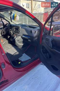 Вантажний фургон Citroen Berlingo 2010 в 
