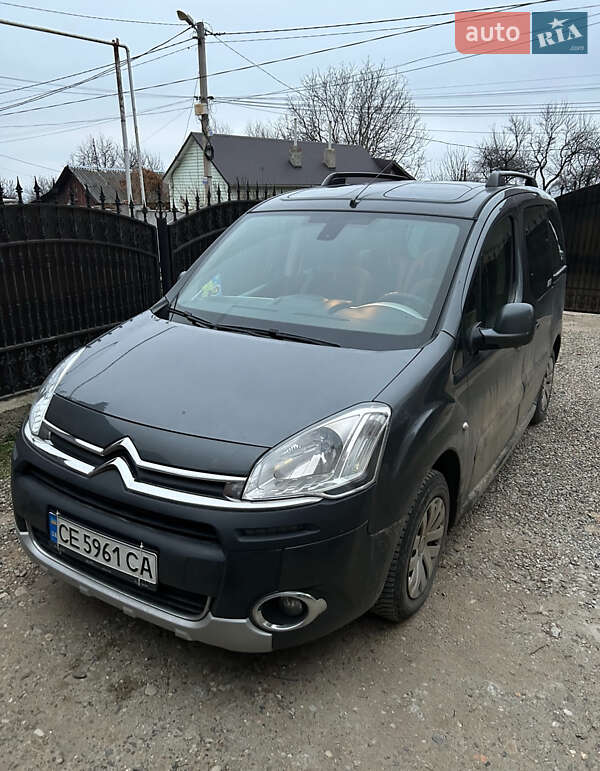 Минивэн Citroen Berlingo 2015 в 