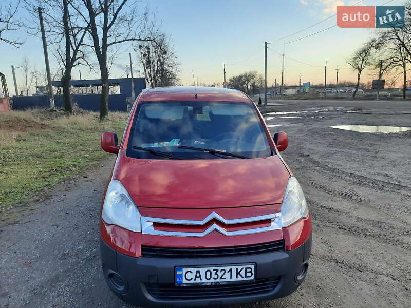 Минивэн Citroen Berlingo 2008 в 