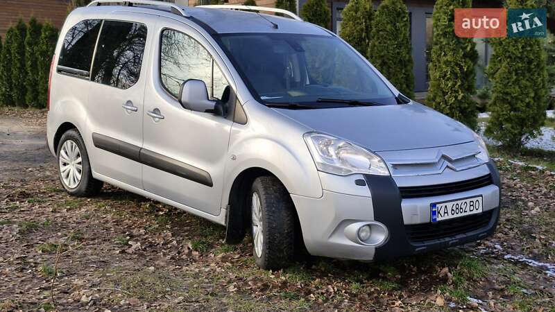 Минивэн Citroen Berlingo 2009 в 