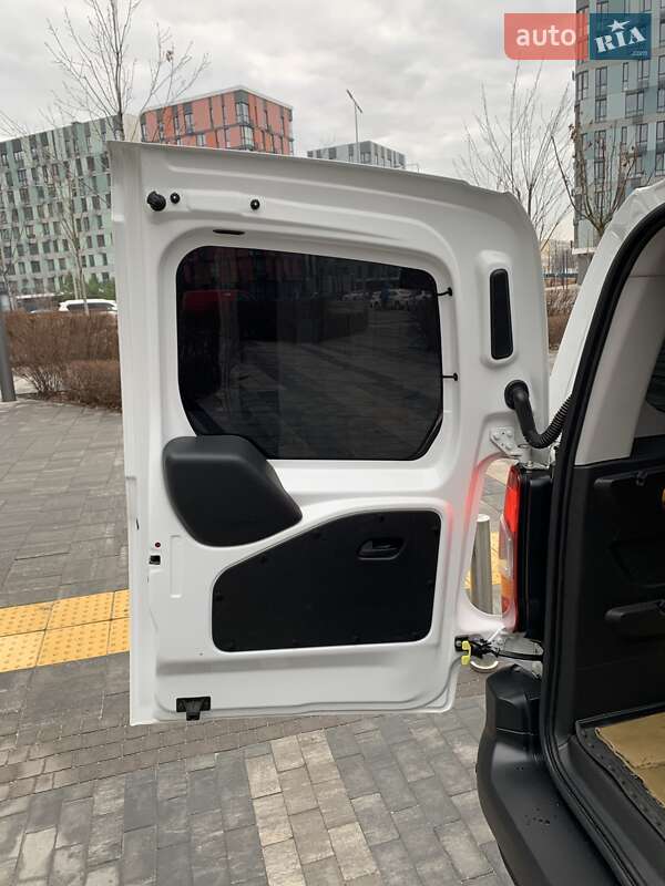 Минивэн Citroen Berlingo 2021 в Киеве