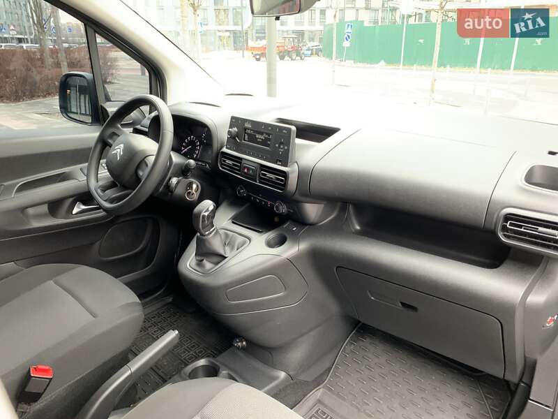 Минивэн Citroen Berlingo 2021 в Киеве
