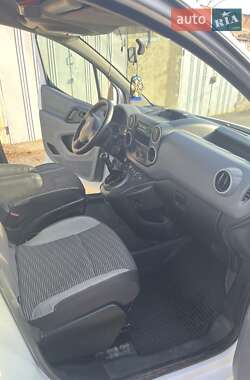 Минивэн Citroen Berlingo 2011 в 