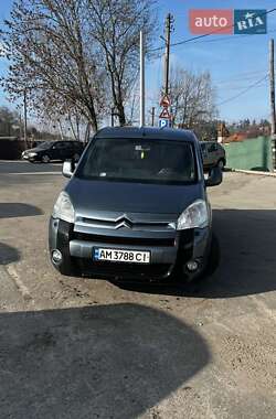 Минивэн Citroen Berlingo 2011 в 