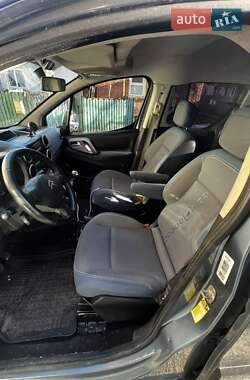 Минивэн Citroen Berlingo 2011 в 