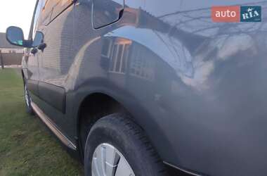 Минивэн Citroen Berlingo 2011 в 