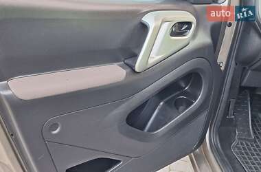 Минивэн Citroen Berlingo 2017 в 