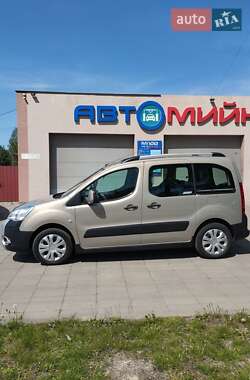 Минивэн Citroen Berlingo 2011 в 