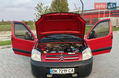 Минивэн Citroen Berlingo 2011 в 