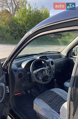Минивэн Citroen Berlingo 2004 в 