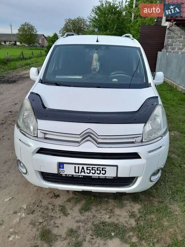 Минивэн Citroen Berlingo 2013 в 