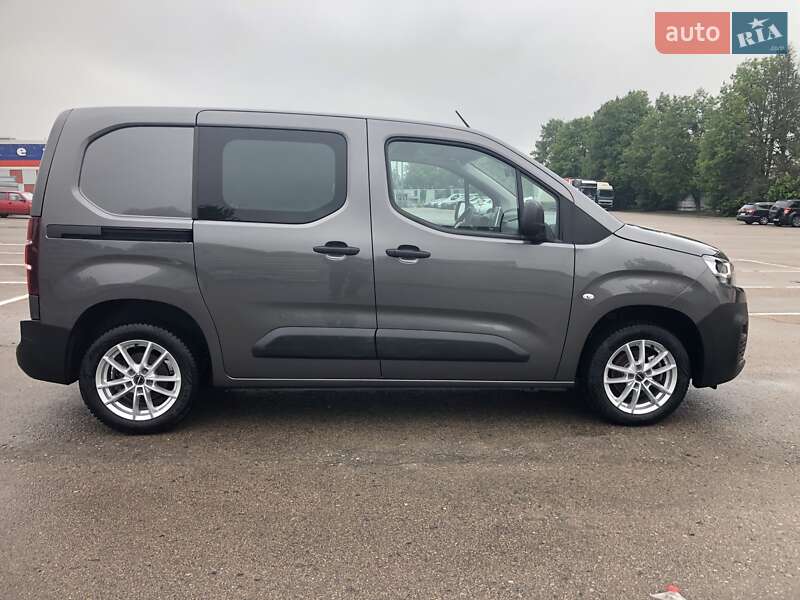 Вантажний фургон Citroen Berlingo 2022 в Рівному